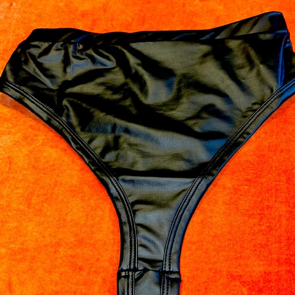 New Faux Leather High Rise Thong - Picture 1 of 5